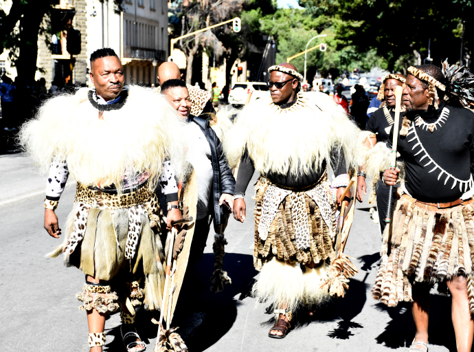 Zulu Kingdom Succession Crisis continues 