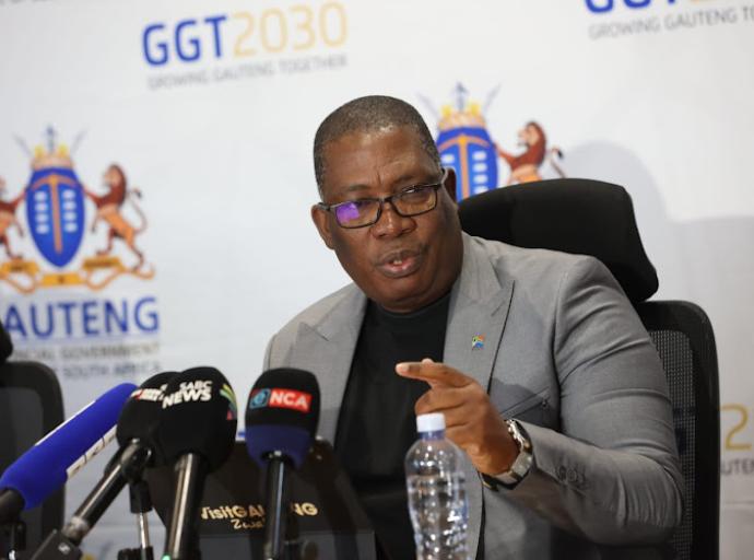 Premier Lesufi suspends 2 officials from Gauteng Dept of Community Safety