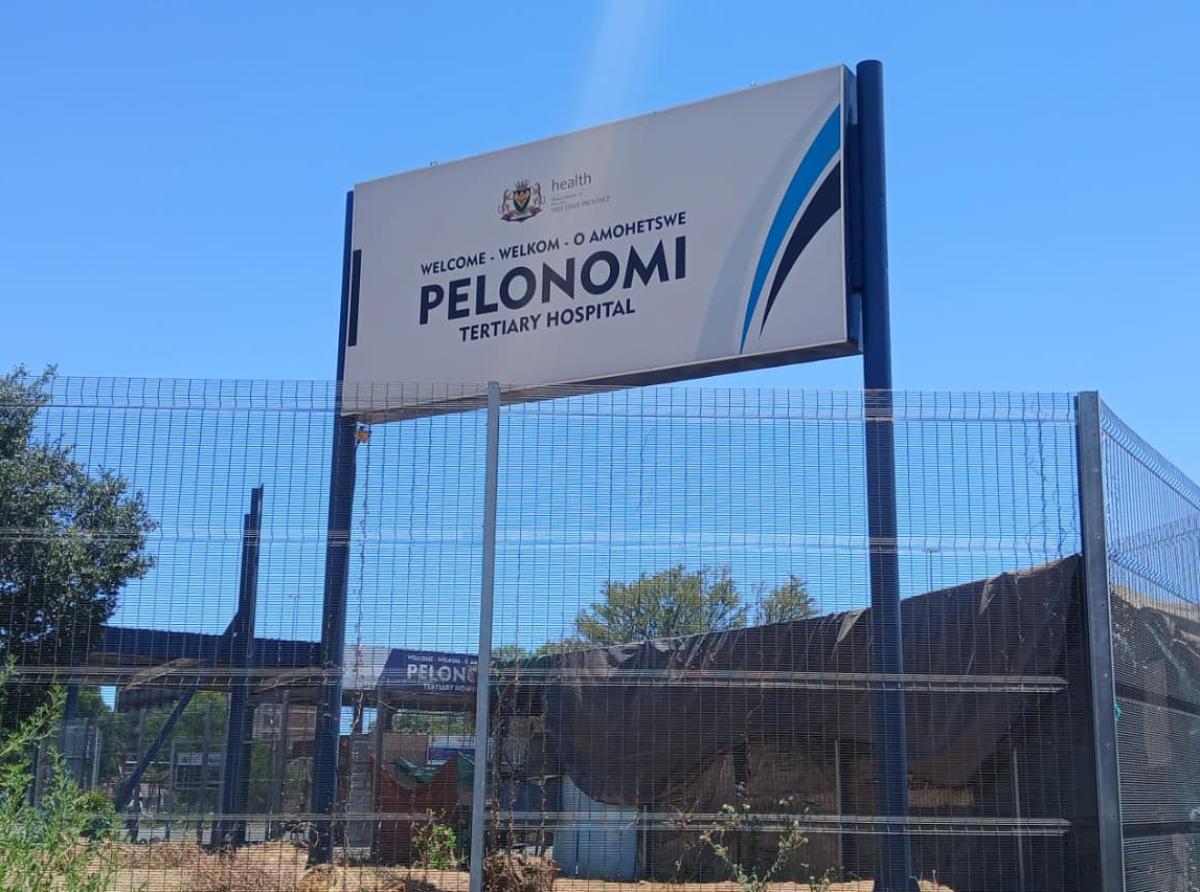 An investigation has been launched for recruitment scams happening at Pelonomi Tertiary Hospital. PHOTO: ABIGAIL VISAGIE 